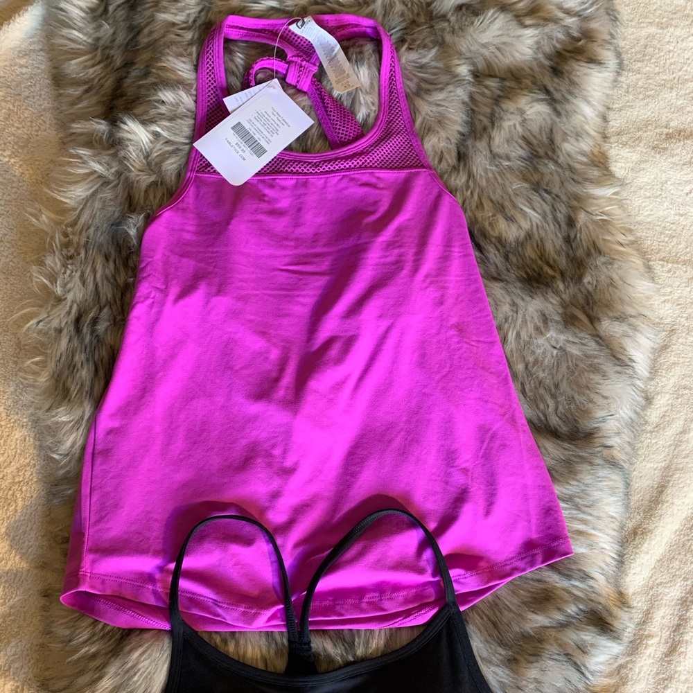 Fabletics tank top with sport bra